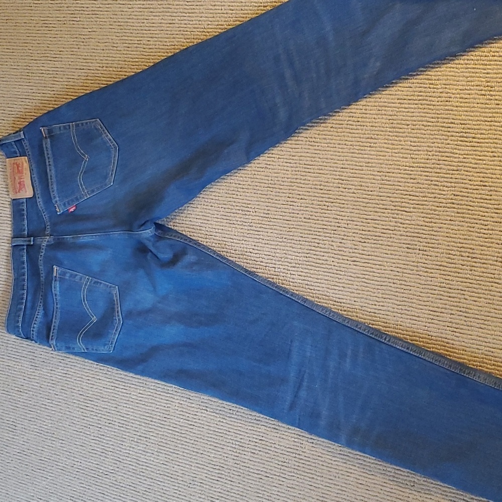 Levi's 511. 33 by 34
